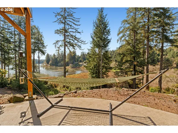$1,350,000 | 83489 Jensen Lane, Florence, OR 97439