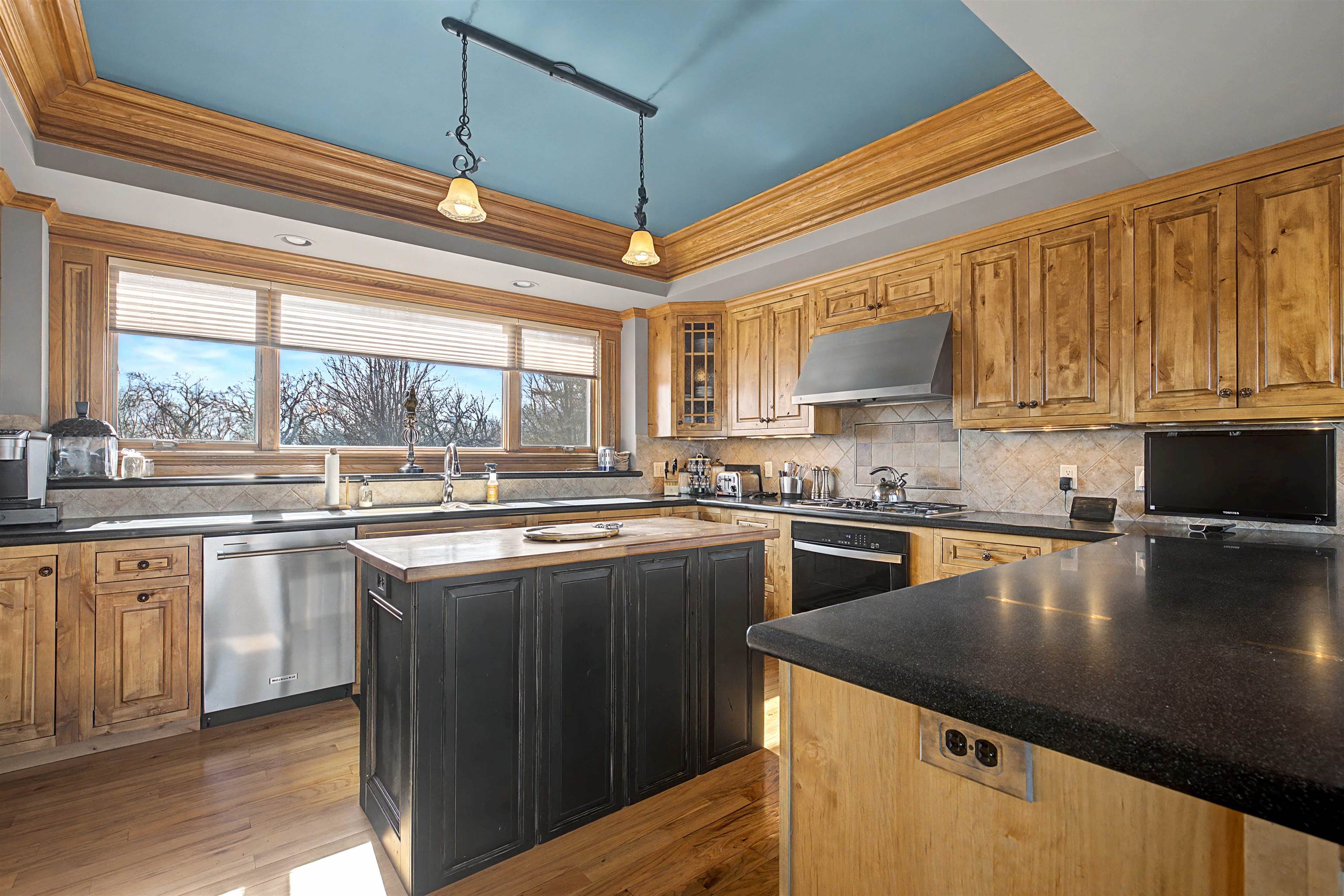 1 East Hoffman Road Elizabeth, IL 61028 - Photo 3 of 76