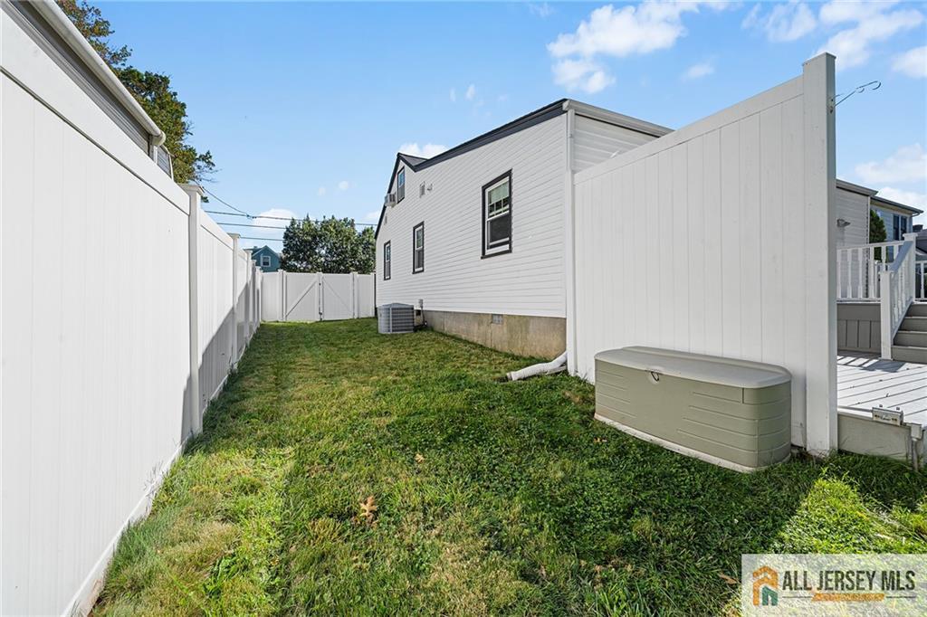 15 Chestnut Street Edison, NJ 08817 - Photo 29 of 33 Gallery Image 29