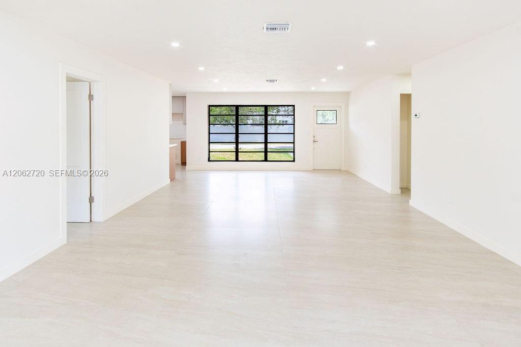 19390 Whispering Pines Road Cutler Bay, FL 33157 - Photo 22 of 43 Gallery Image 22