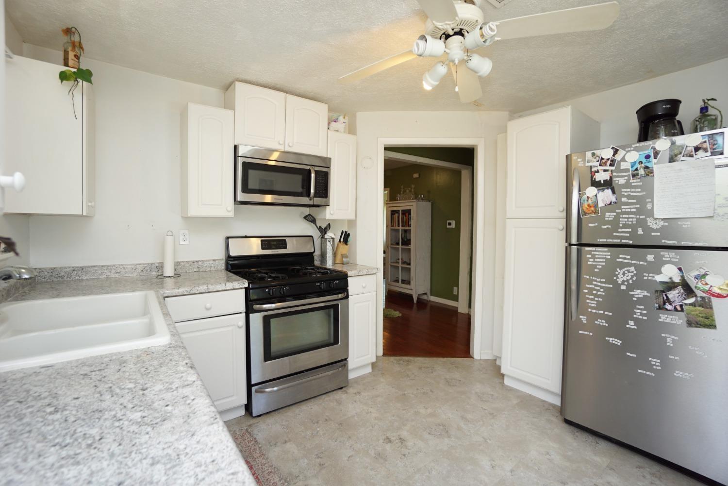 8806 Pine Road Cincinnati, OH 45242 - Photo 10 of 18 Gallery Image 10
