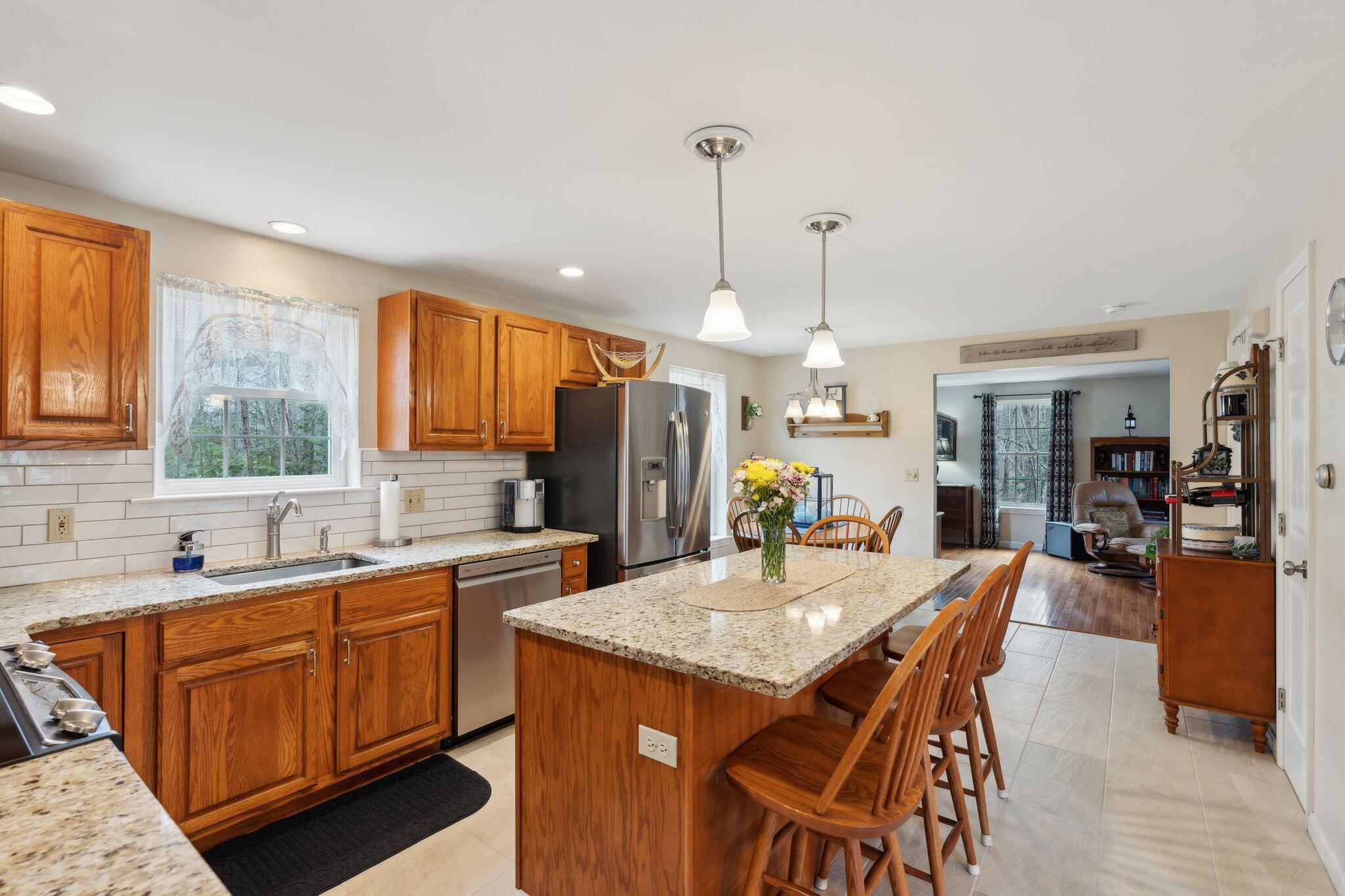 121 Barstow Road Gorham, ME 04038 - Photo 4 of 49 DSC08708