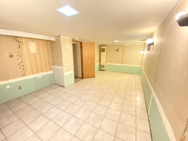 $180,200 | 14210 South Wabash Avenue, Riverdale, IL 60827