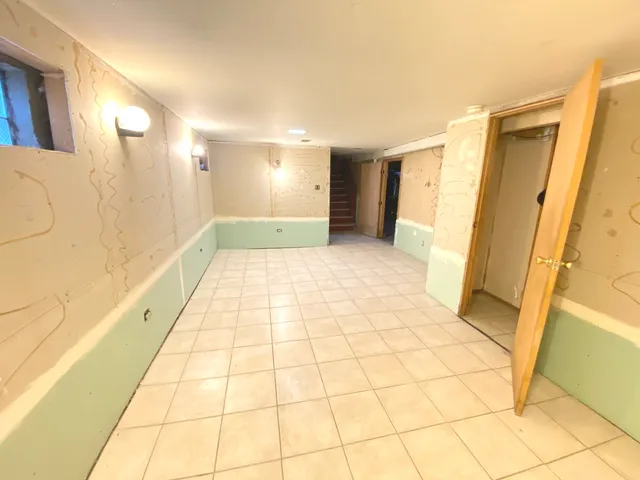 $180,200 | 14210 South Wabash Avenue, Riverdale, IL 60827