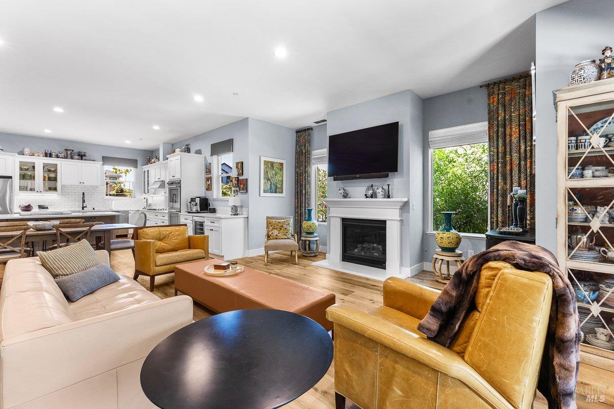 3700 Paxton Place Santa Rosa, CA 95404 - Photo 5 of 43