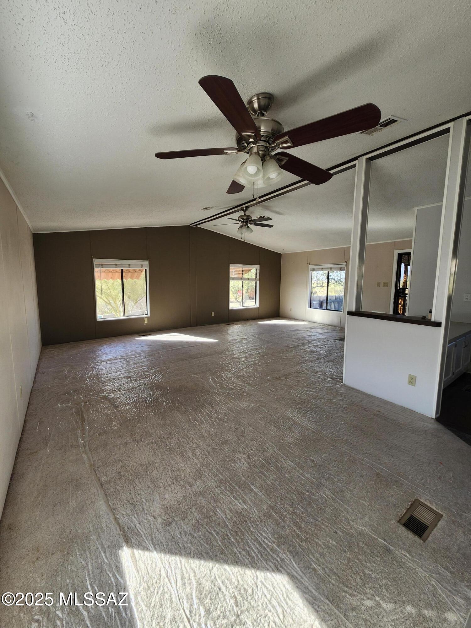 9800 West Picture Rocks Road, Unit B Tucson, AZ 85743 - Photo 14 of 32
