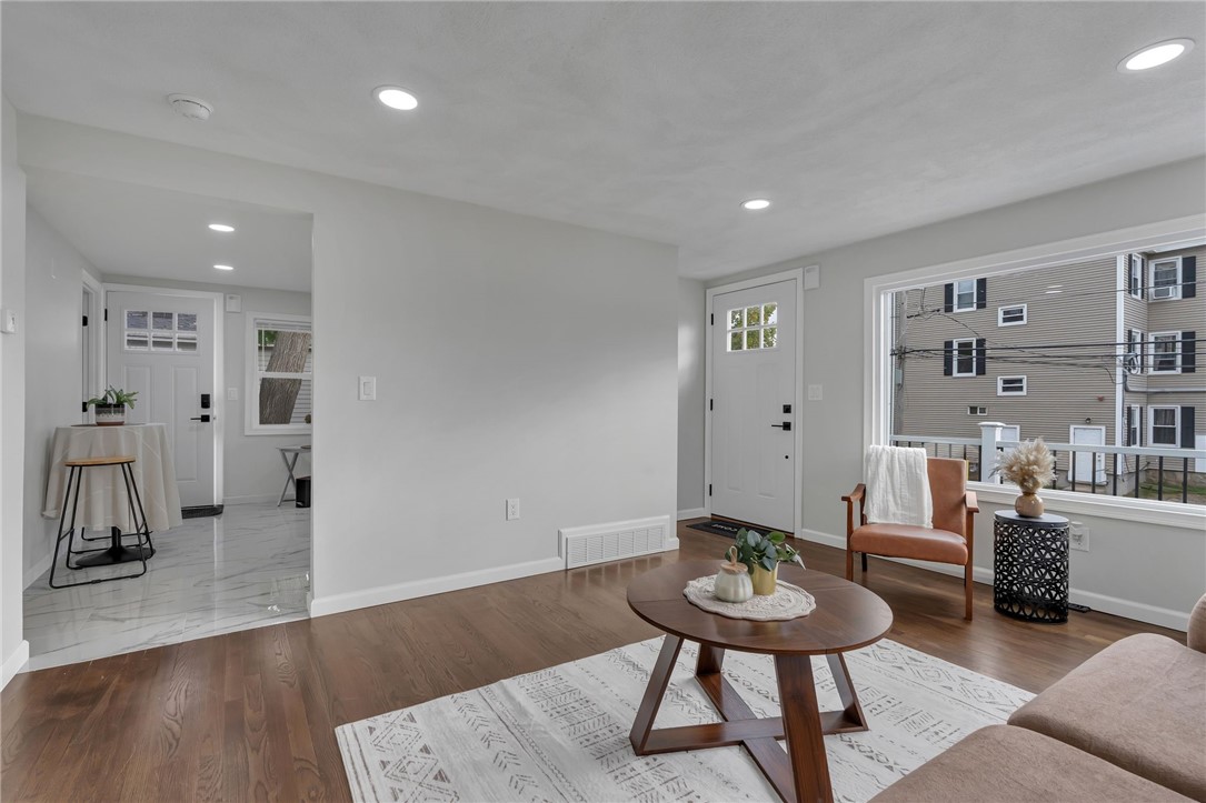 546 Robinson Street Woonsocket, RI 02895 - Photo 16 of 38 Gallery Image 16