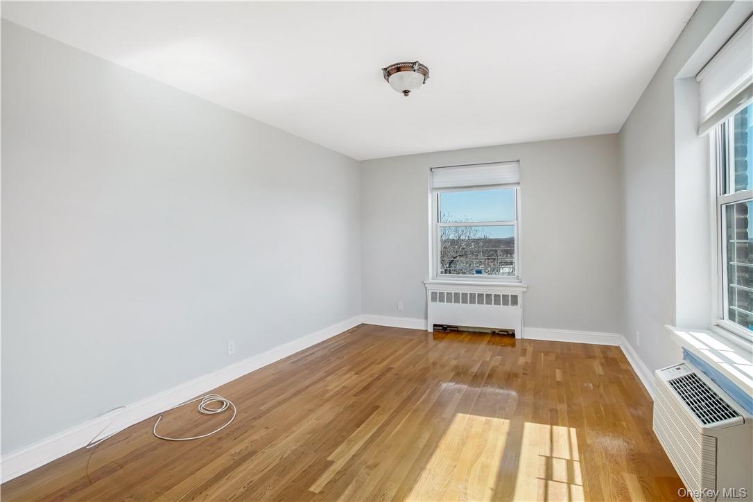 730 Pelham Road, Unit 3F New Rochelle, NY 10805 - Photo 10 of 26
