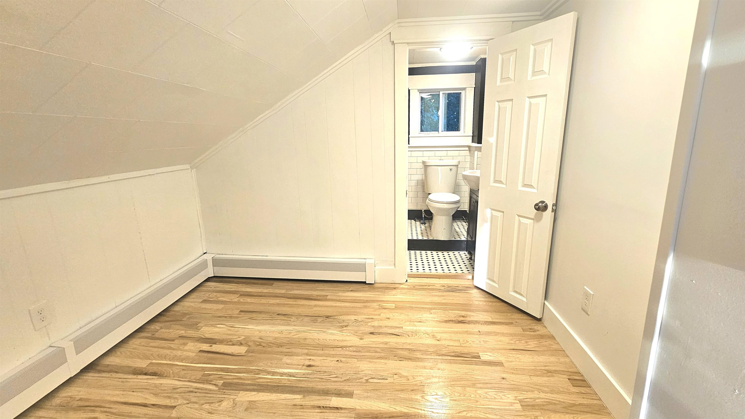 215 Maple Street Bennington, VT 05201 - Photo 17 of 26