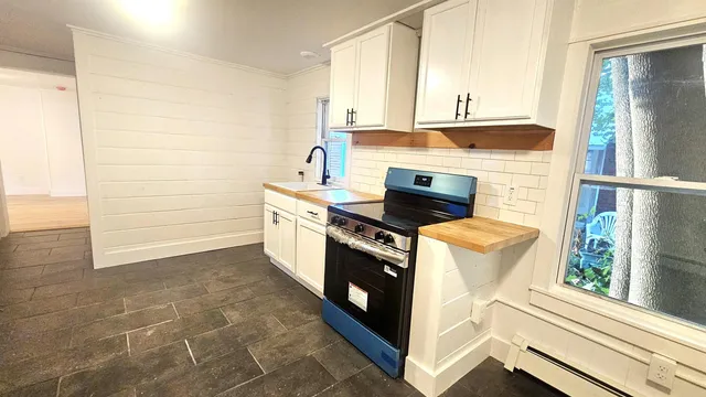 $199,900 | 215 Maple Street, Bennington, VT 05201