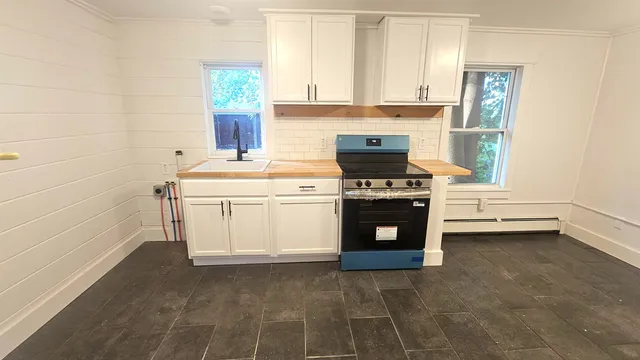 $199,900 | 215 Maple Street, Bennington, VT 05201