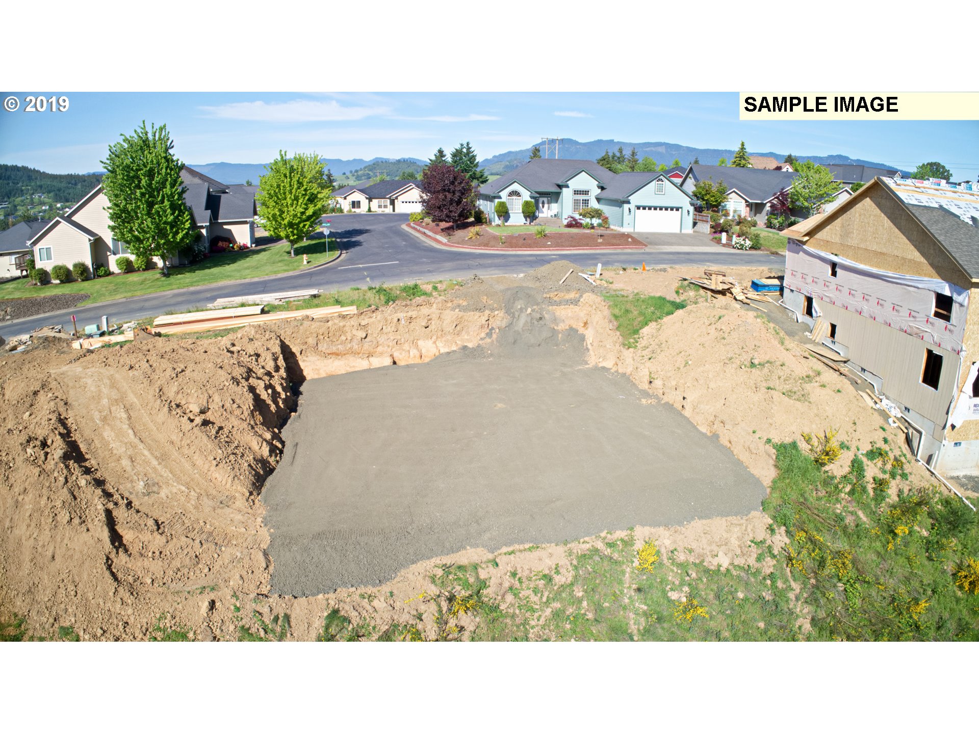 680 Divot Loop, Unit 108 Sutherlin, OR 97479 - Photo 13 of 31 Gallery Image 13