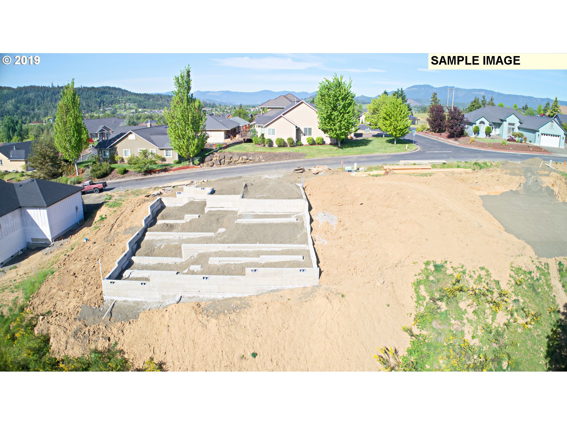 680 Divot Loop, Unit 108 Sutherlin, OR 97479 - Photo 14 of 31 Gallery Image 14