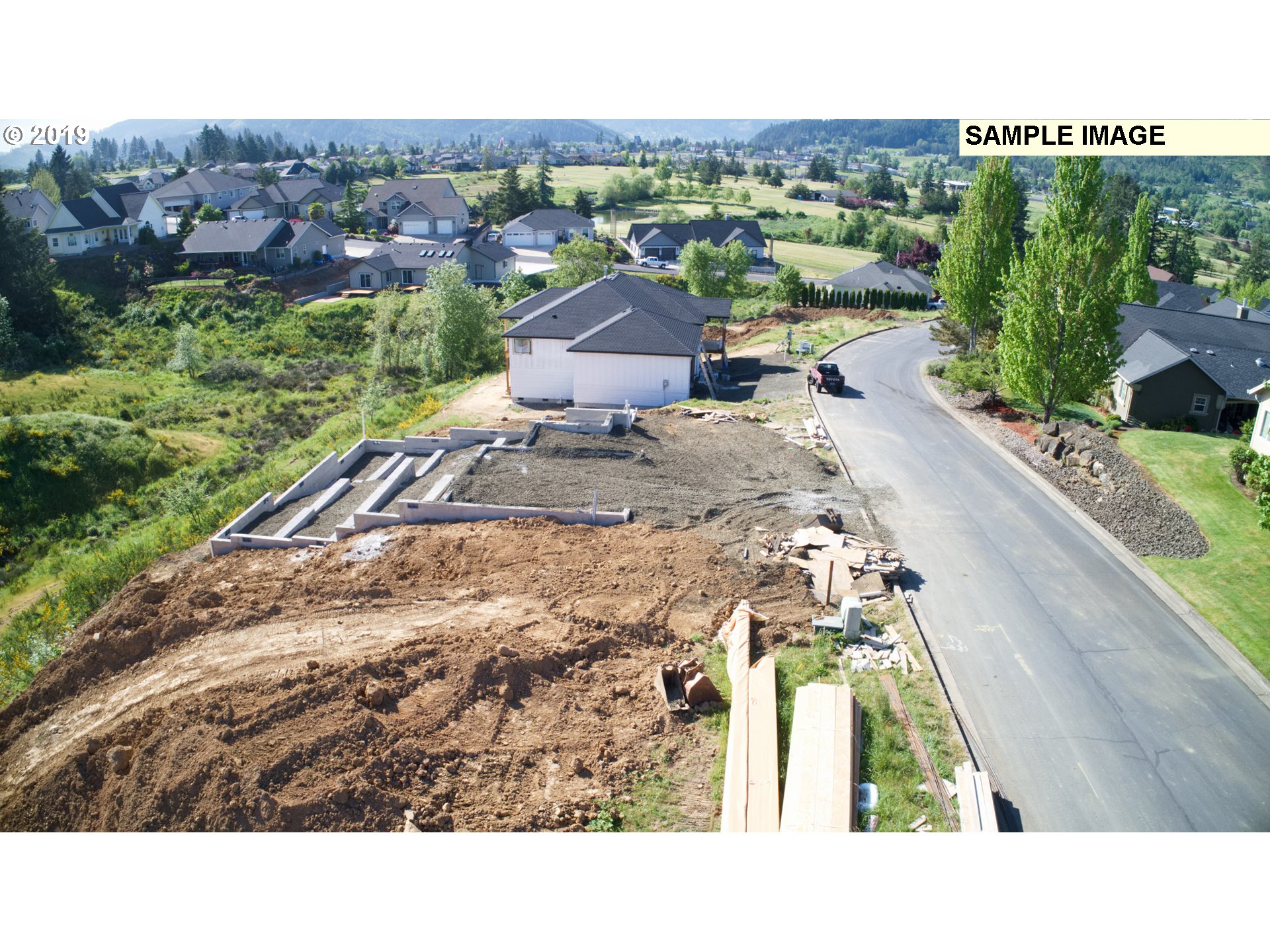 680 Divot Loop, Unit 108 Sutherlin, OR 97479 - Photo 18 of 31 Gallery Image 18
