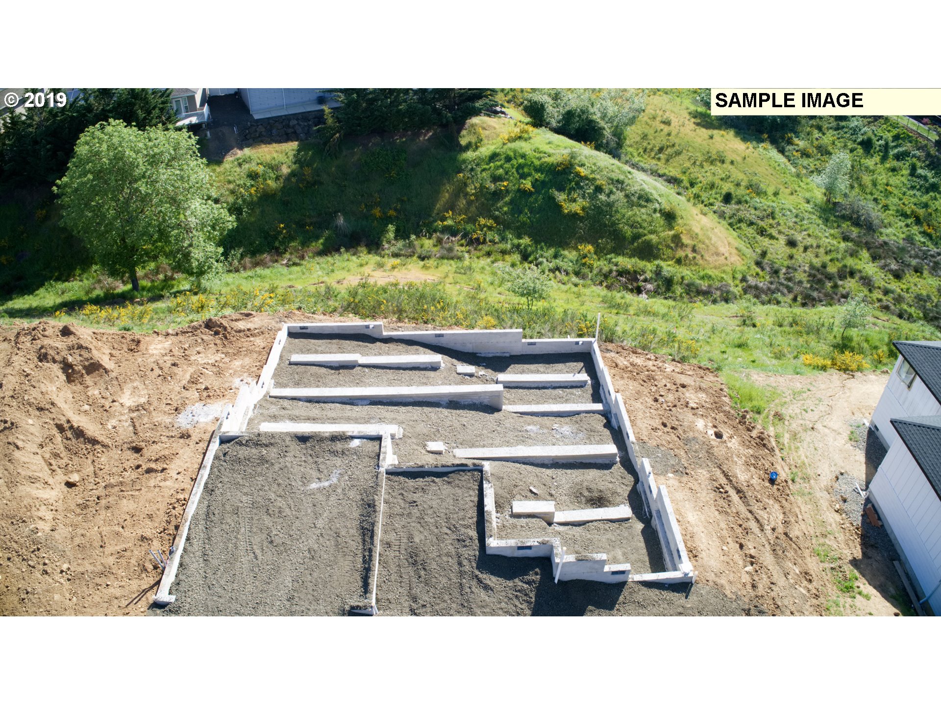 680 Divot Loop, Unit 108 Sutherlin, OR 97479 - Photo 23 of 31 Gallery Image 23