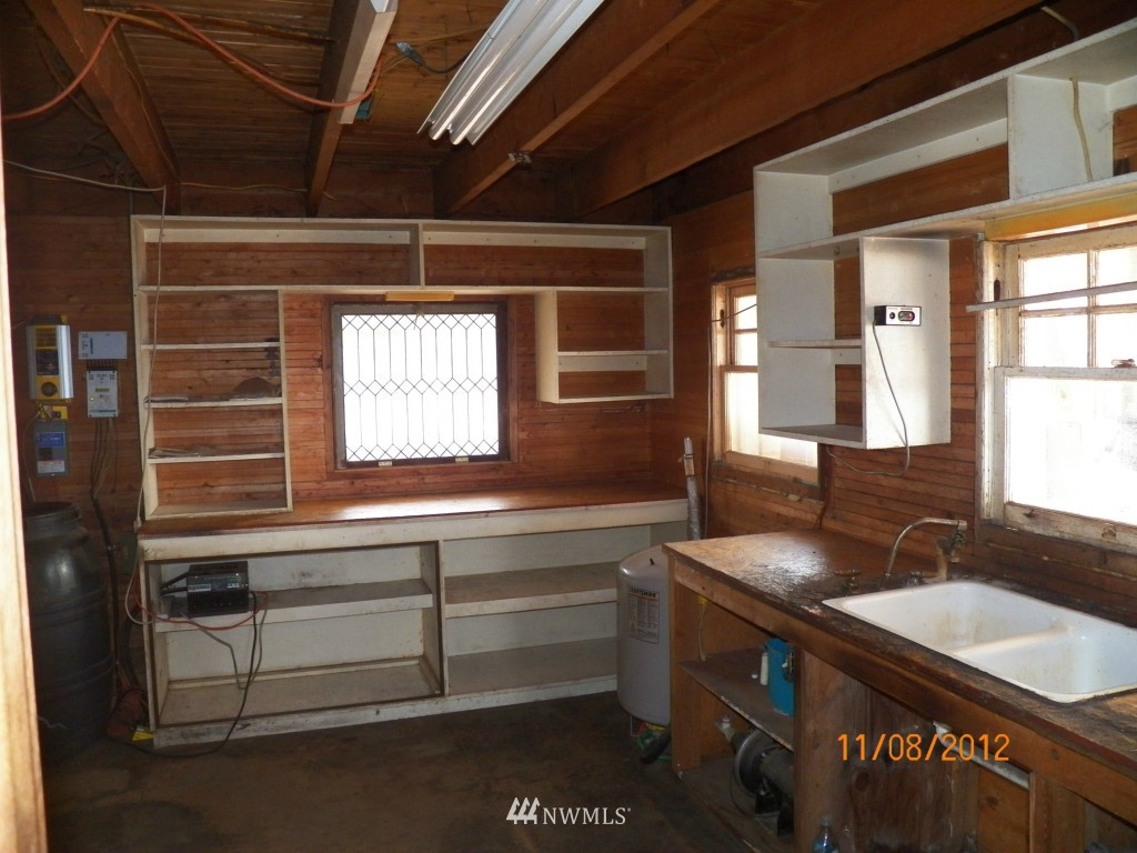 258 White Mountain Road Curlew, WA 99118 - Photo 4 of 15 Gallery Image 4