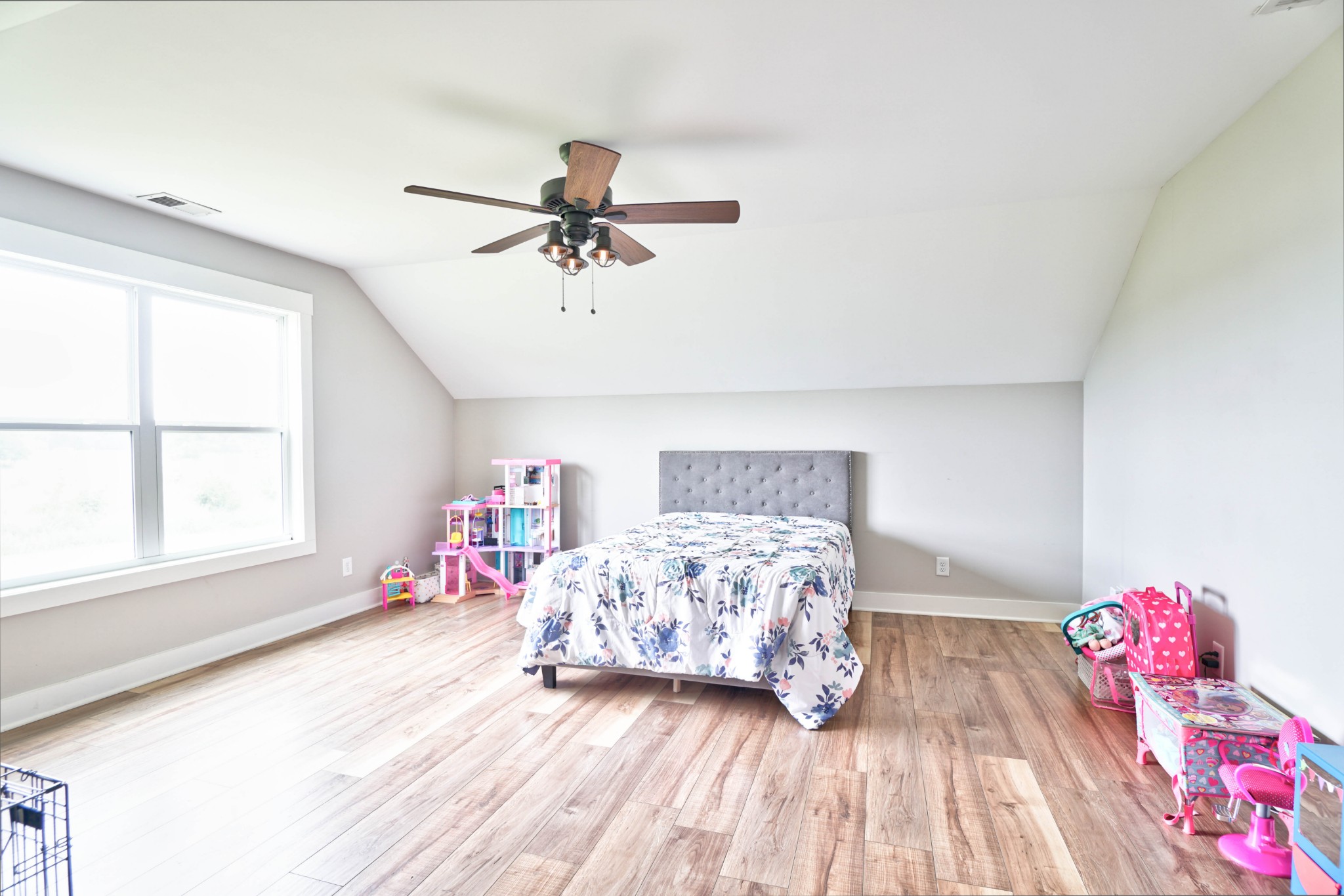 6992 Wayside Road Christiana, TN 37037 - Photo 30 of 44 Spacious upstairs bonus.