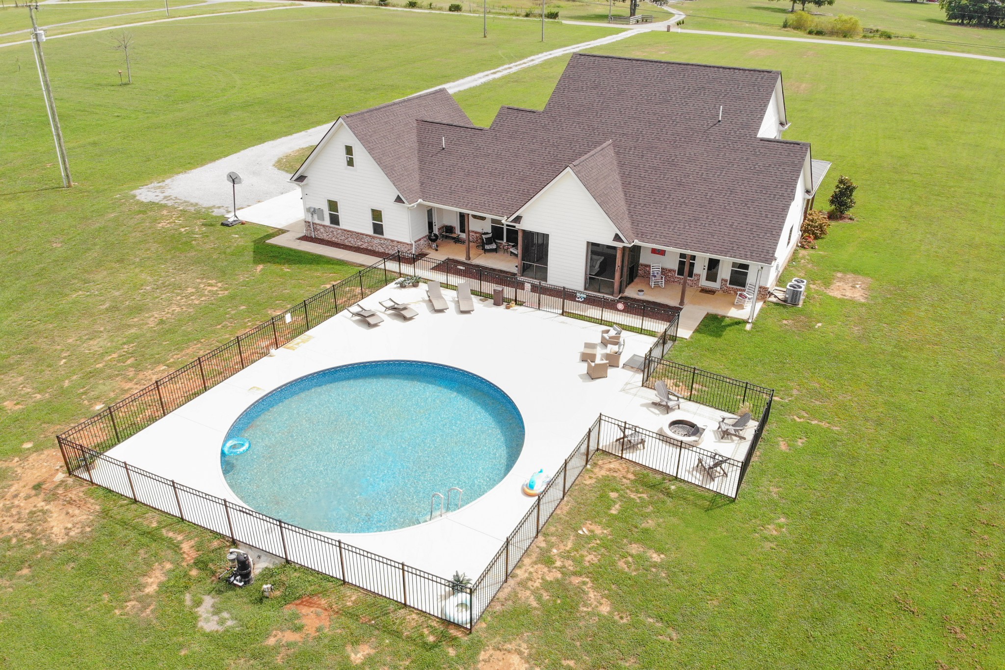 6992 Wayside Road Christiana, TN 37037 - Photo 37 of 44 Gallery Image 37