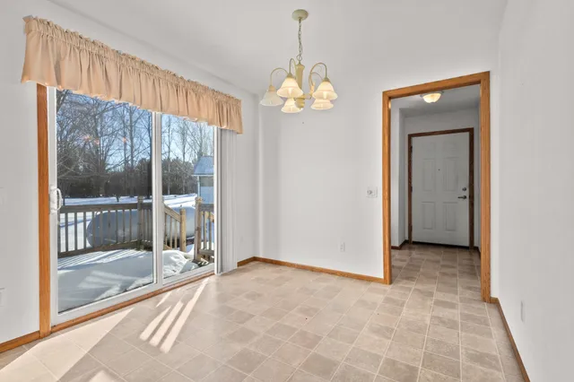 $349,900 | 3286 County Road East, Omro, WI 54963