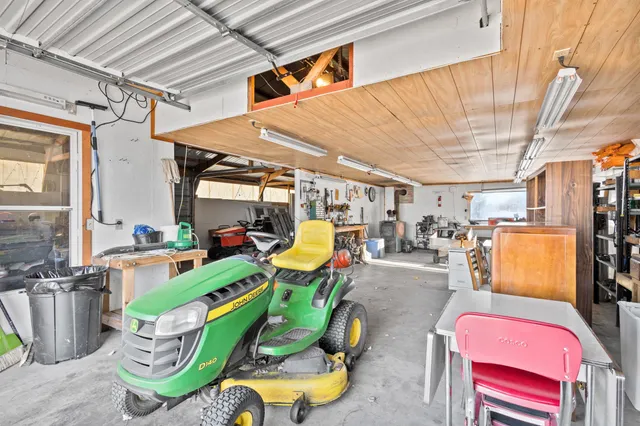 $349,900 | 3286 County Road East, Omro, WI 54963