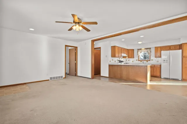 $349,900 | 3286 County Road East, Omro, WI 54963