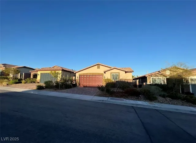 $429,900 | 2748 Brinkley Manor Street, Laughlin, NV 89029