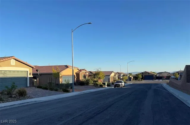 $429,900 | 2748 Brinkley Manor Street, Laughlin, NV 89029