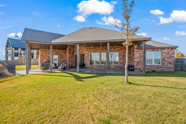 $619,000 | 306 Palomino Drive, Lubbock, TX 79404