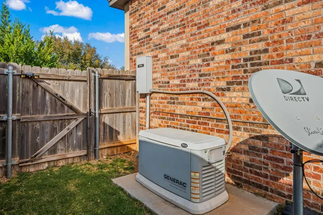 $619,000 | 306 Palomino Drive, Lubbock, TX 79404