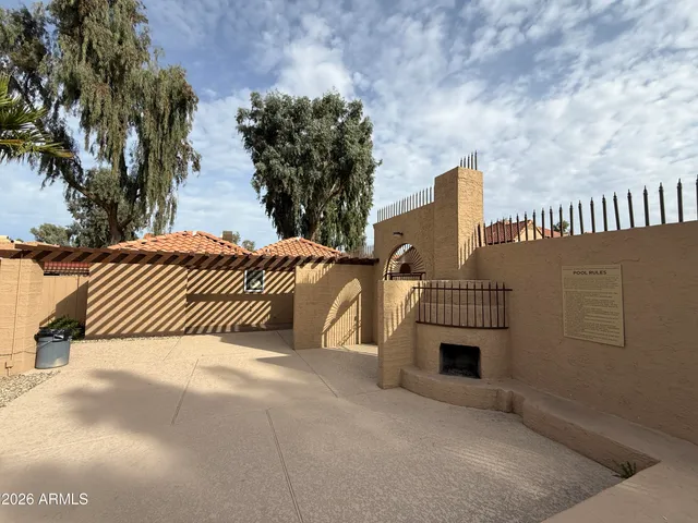 $1,795 | 4601 North 102nd Avenue, Unit 1056, Phoenix, AZ 85037