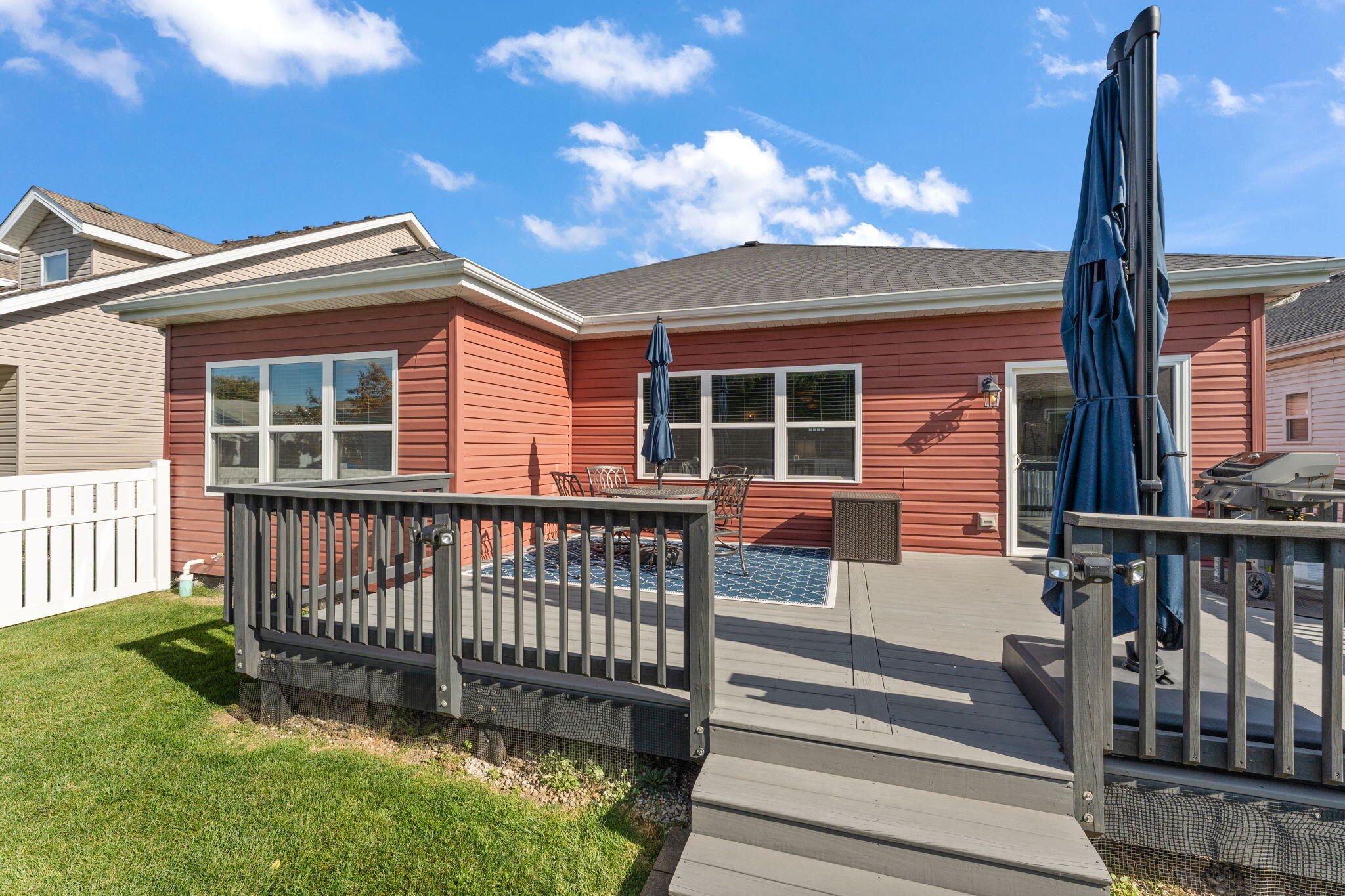 10138 Privet Drive Crown Point, IN 46307 - Photo 27 of 39 a view of a house with a wooden deck