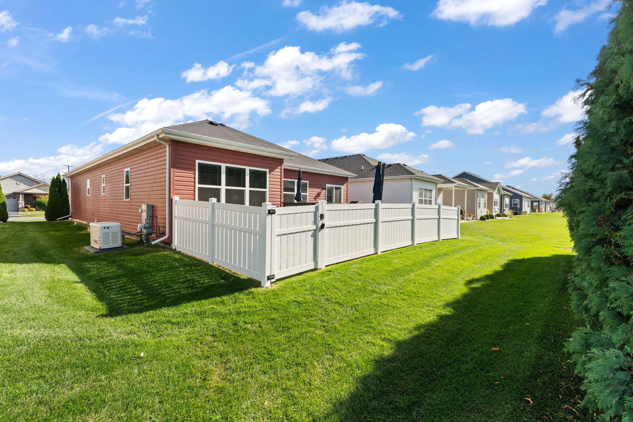 10138 Privet Drive Crown Point, IN 46307 - Photo 32 of 39 a view of a house with backyard and garden