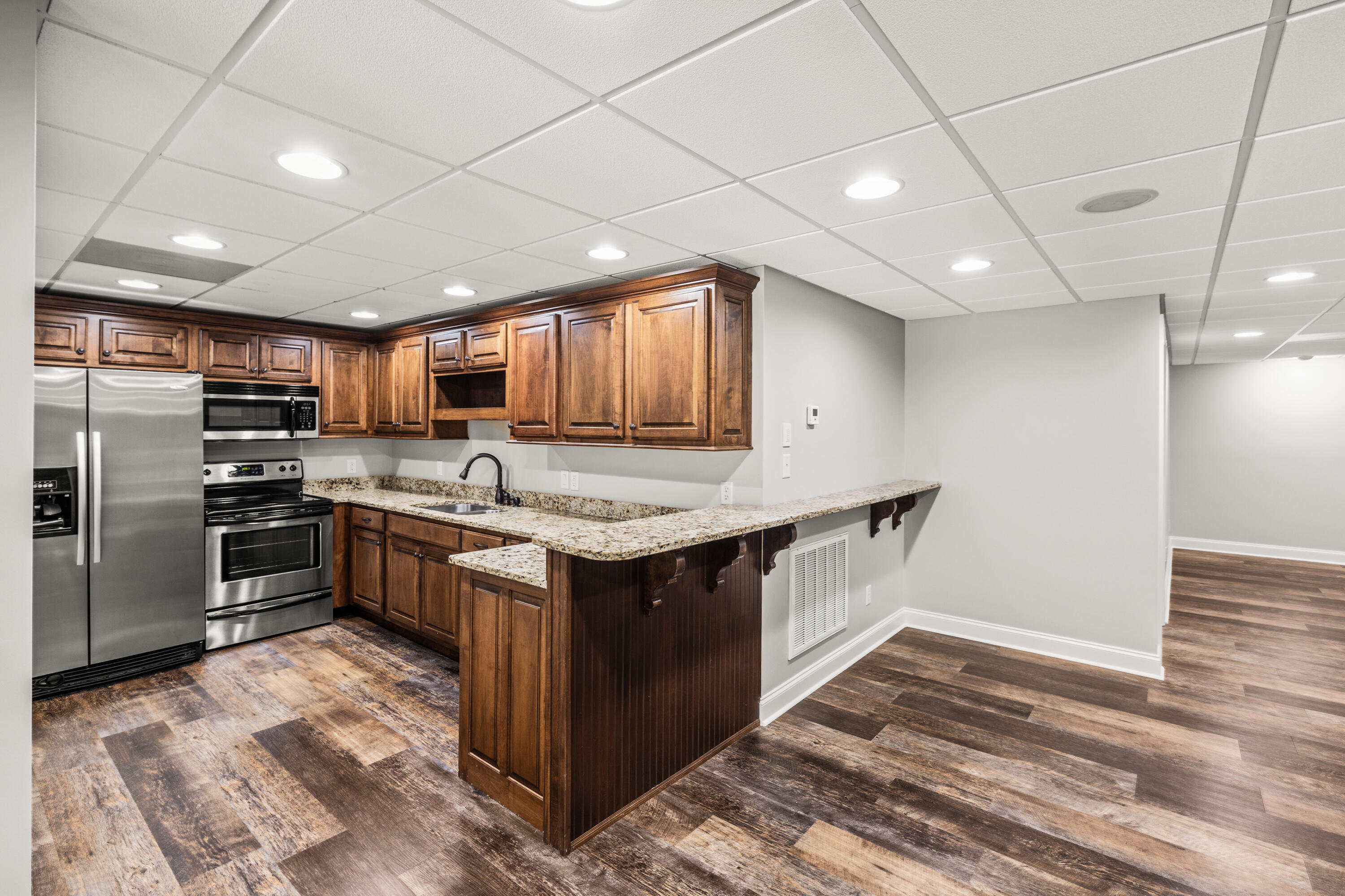 154 Grandview Point Ringgold, GA 30736 - Photo 41 of 63 Basement Kitchen