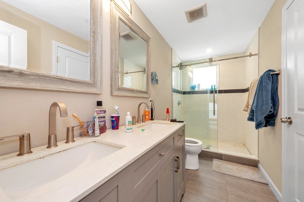 228 Calumet Street Boston, MA 02120 - Photo 19 of 42