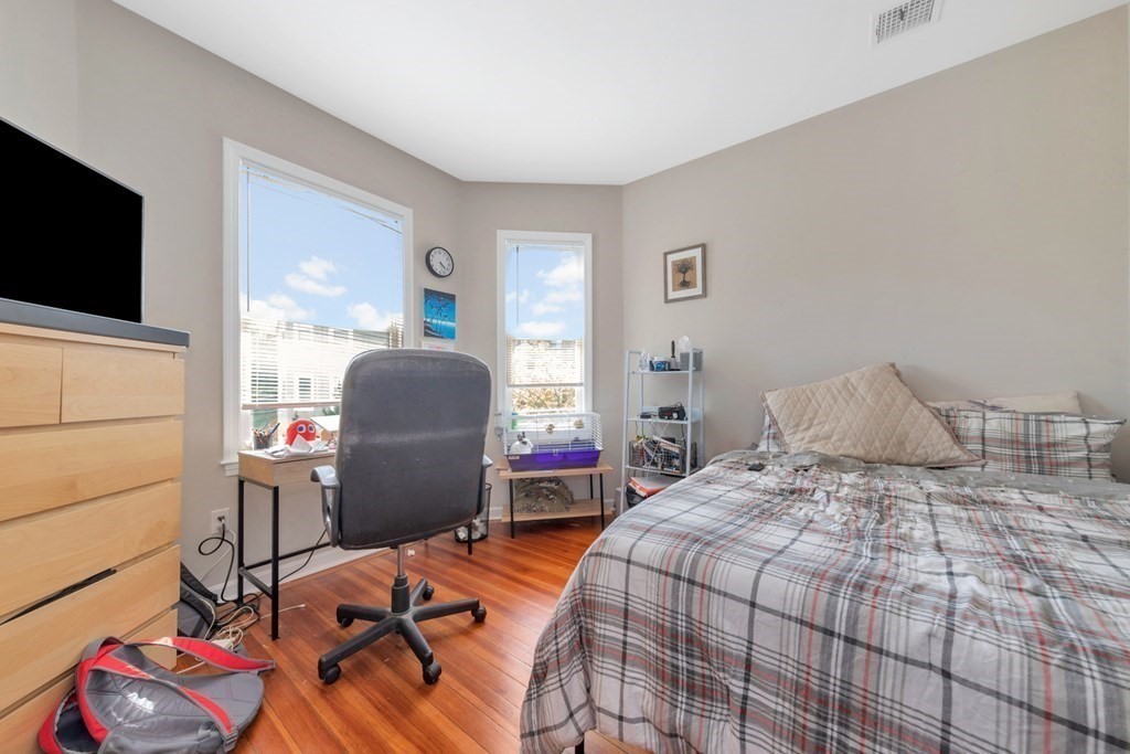 228 Calumet Street Boston, MA 02120 - Photo 27 of 42