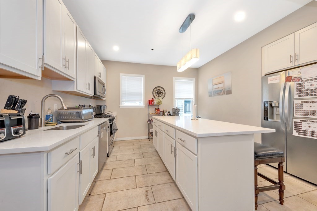 228 Calumet Street Boston, MA 02120 - Photo 30 of 42