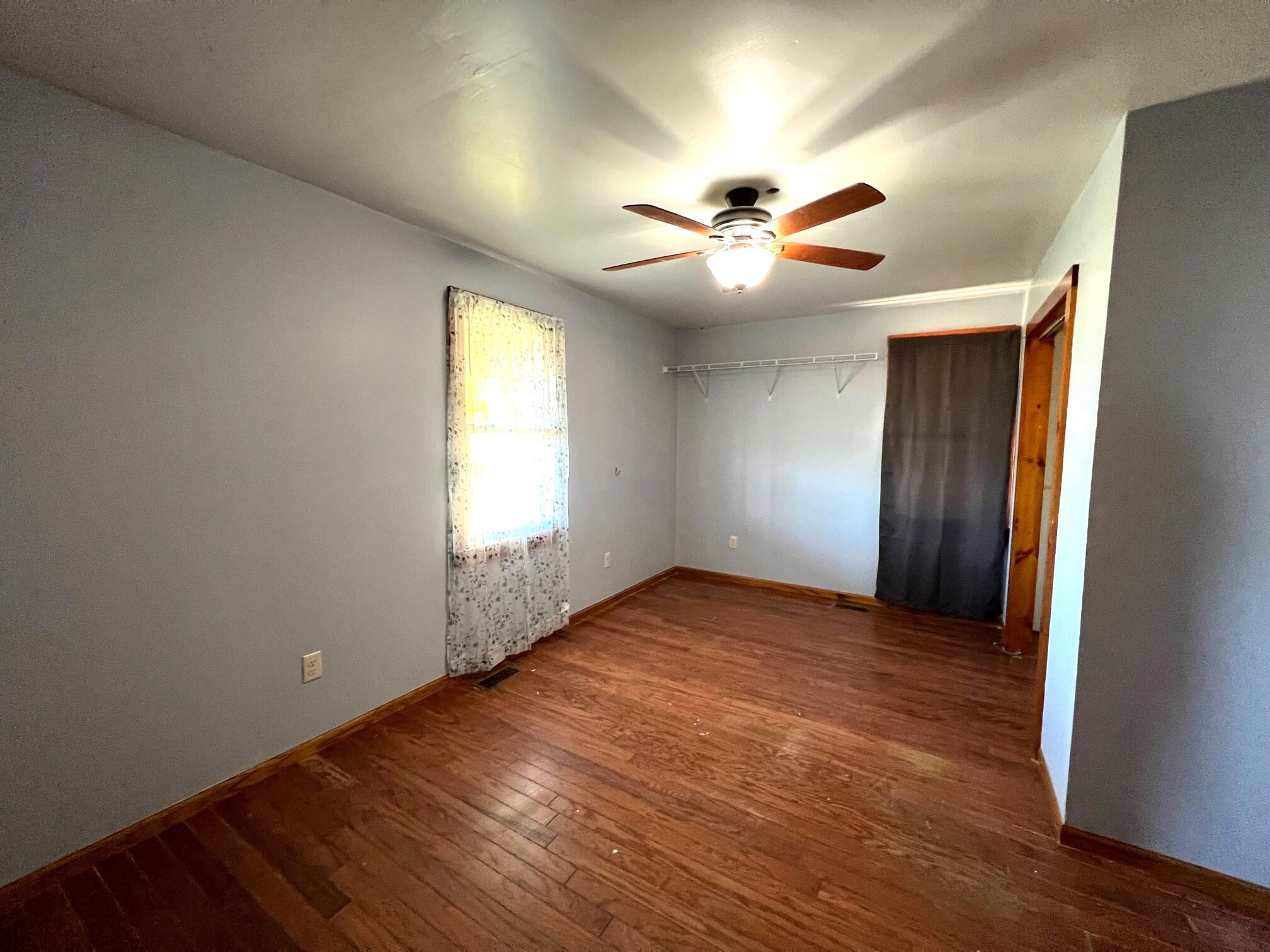 26694 Spring Creek Road Mendon, MI 49072 - Photo 11 of 30 Primary Bedroom