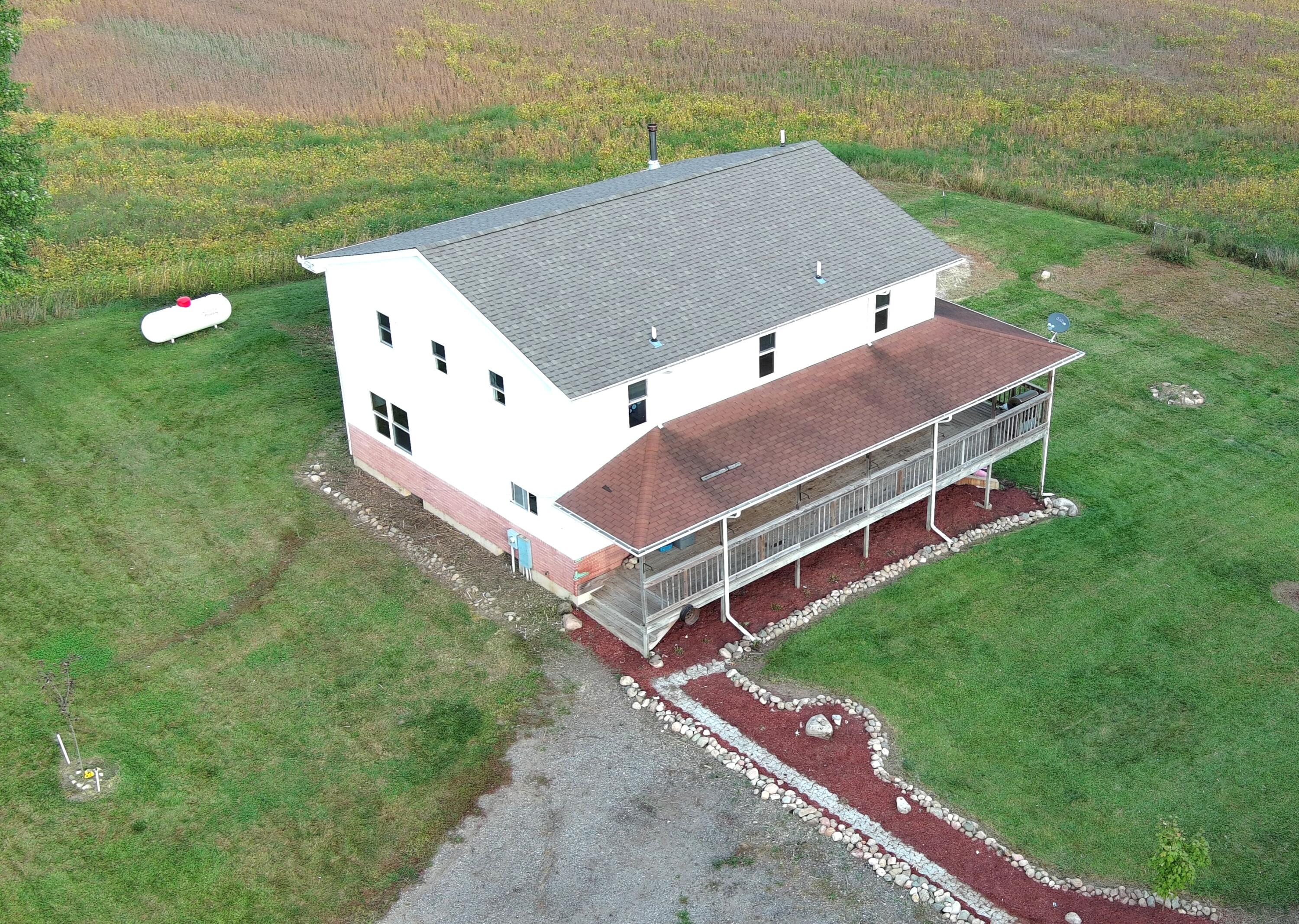 26694 Spring Creek Road Mendon, MI 49072 - Photo 23 of 30 Exterior