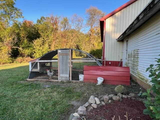 26694 Spring Creek Road Mendon, MI 49072 - Photo 24 of 30 Chicken Enclosure