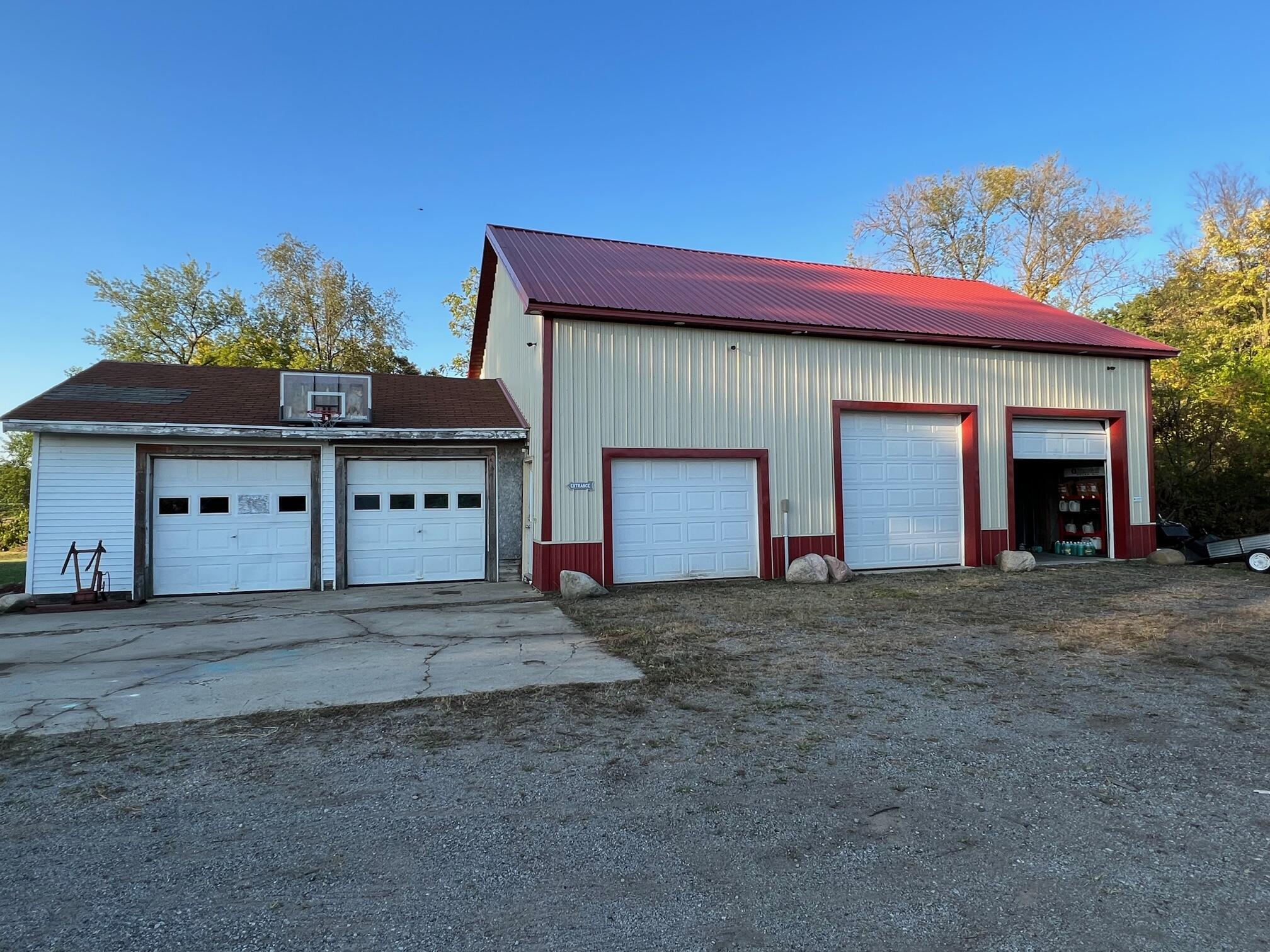 26694 Spring Creek Road Mendon, MI 49072 - Photo 4 of 30 Barn/Garage