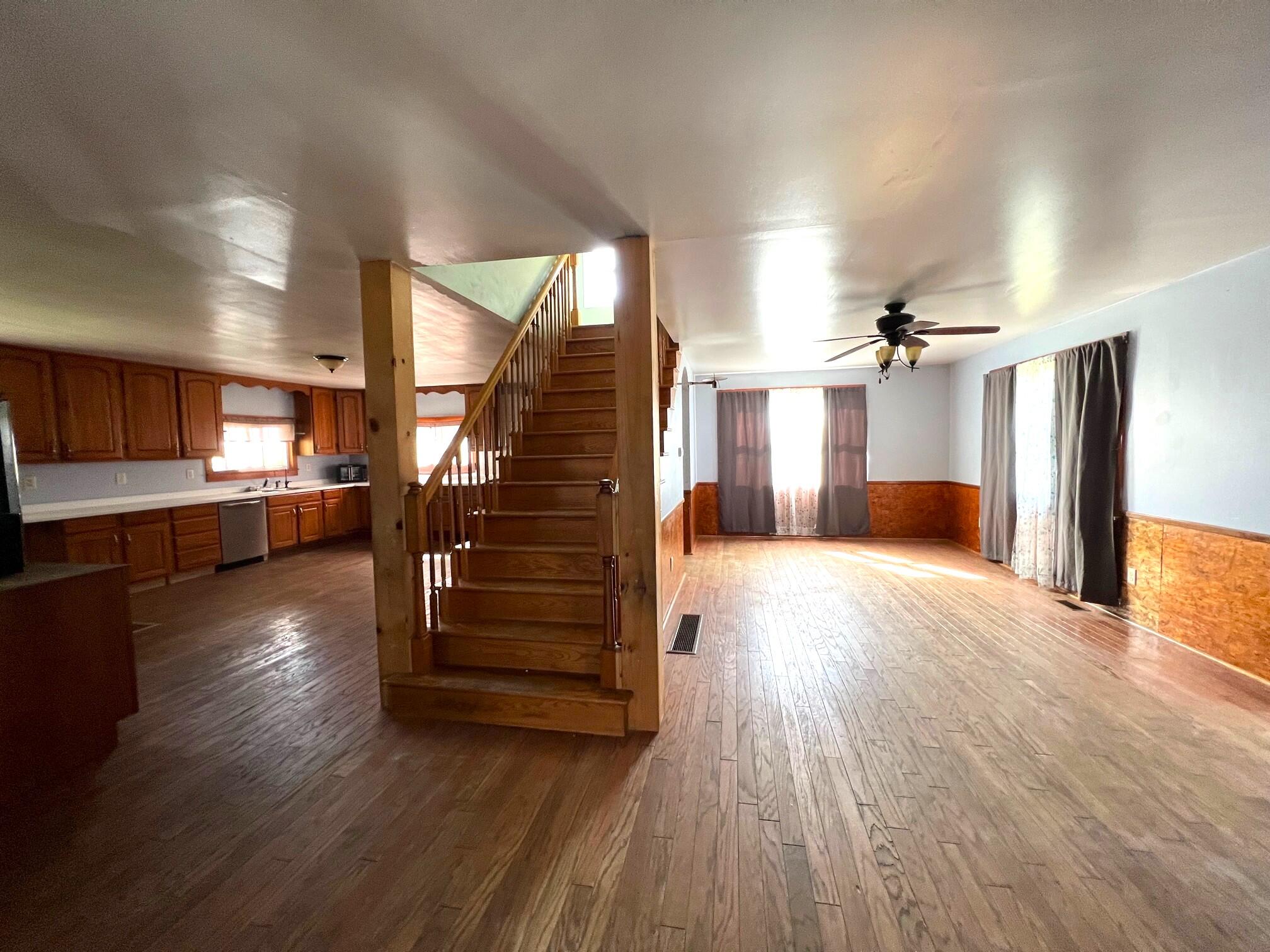 26694 Spring Creek Road Mendon, MI 49072 - Photo 9 of 30 Main Level