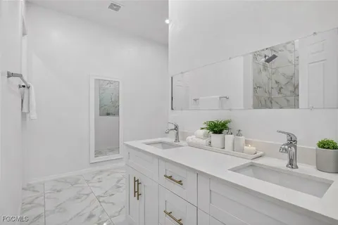 $475,000 | 2513 69th Street West, Lehigh Acres, FL 33971