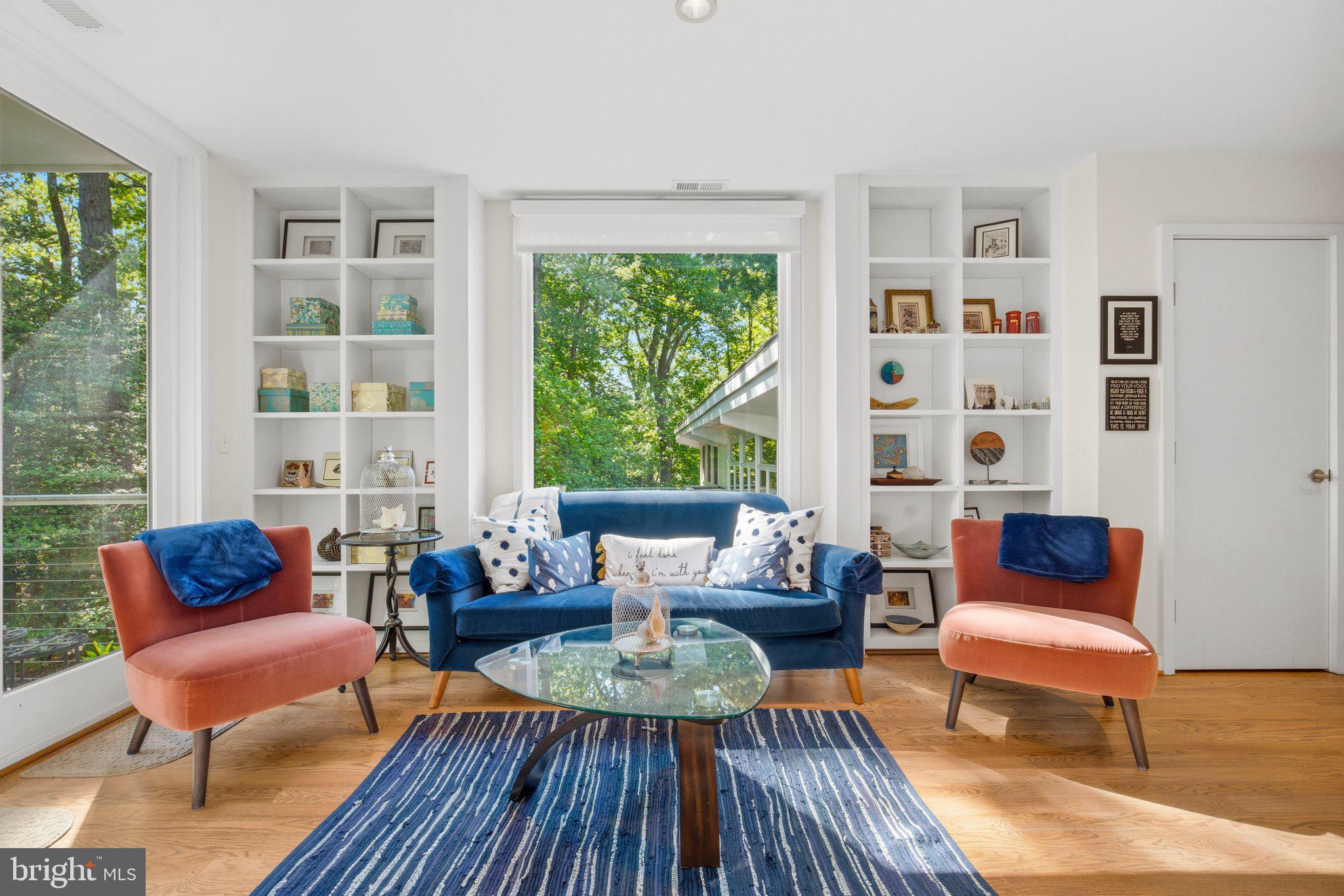 316 Gordon Road Kinsale, VA 22488 - Photo 31 of 45 Bright and inviting living space.