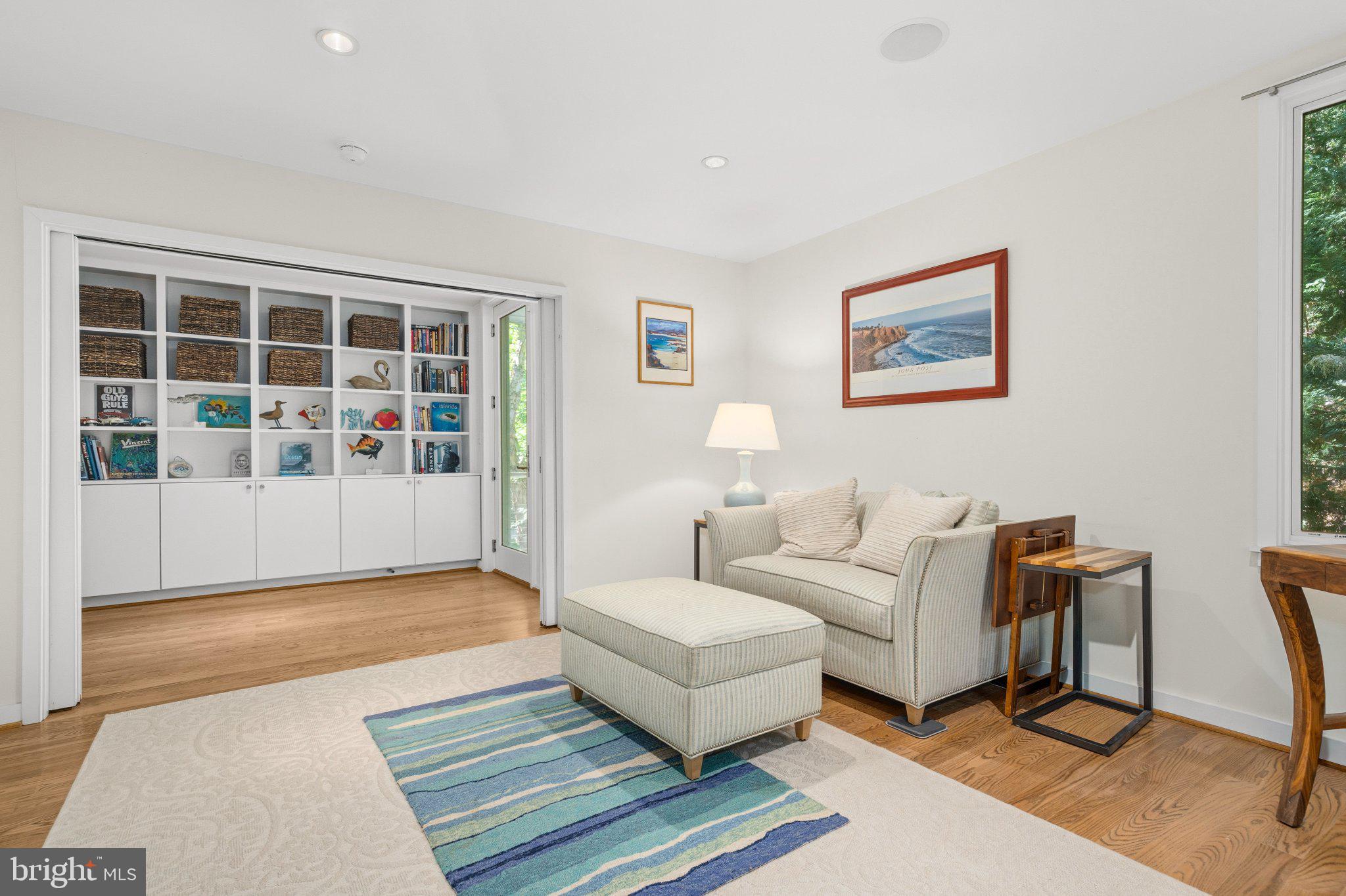 316 Gordon Road Kinsale, VA 22488 - Photo 35 of 45 Bright and inviting living space.