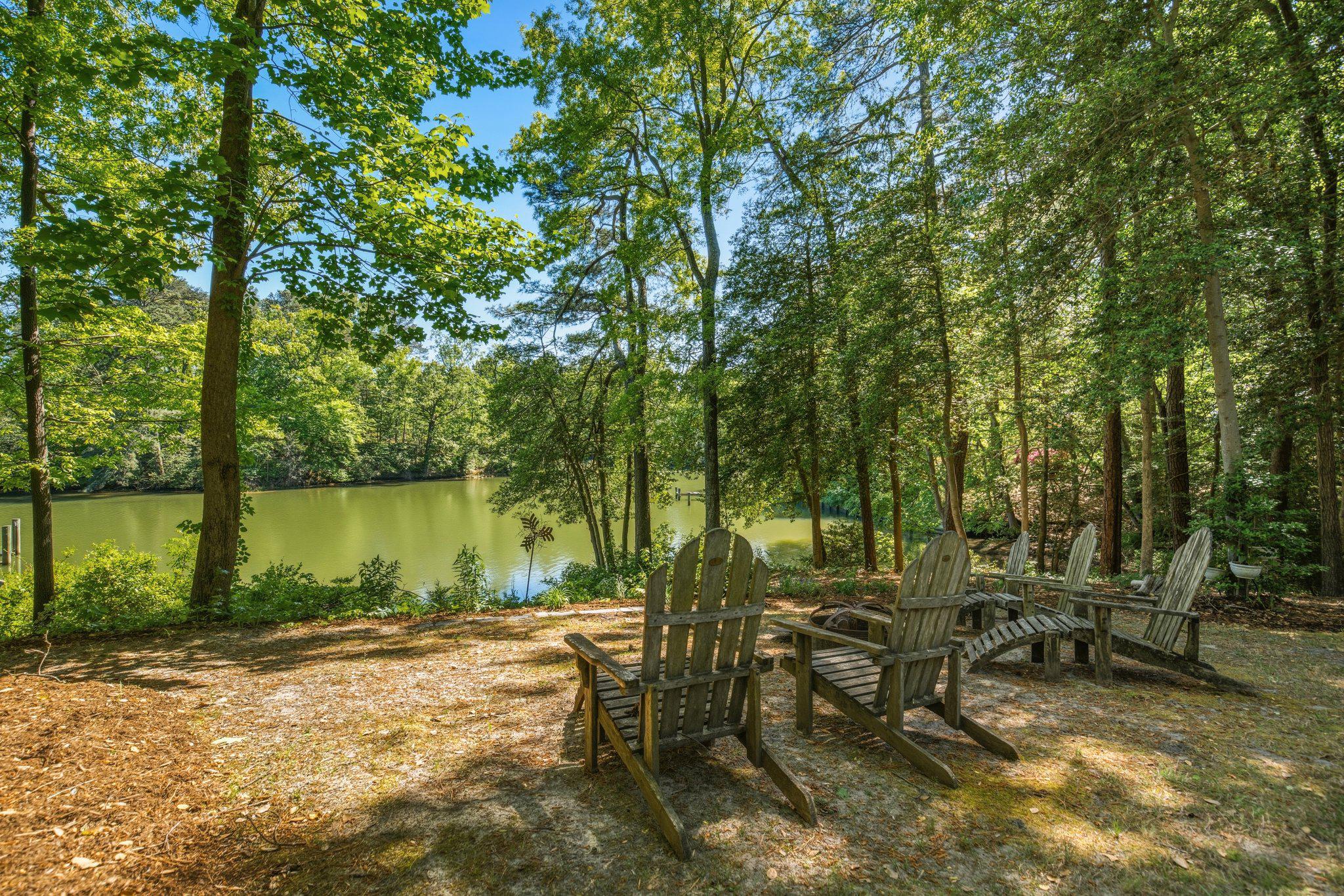 316 Gordon Road Kinsale, VA 22488 - Photo 5 of 45 Fireside by the water