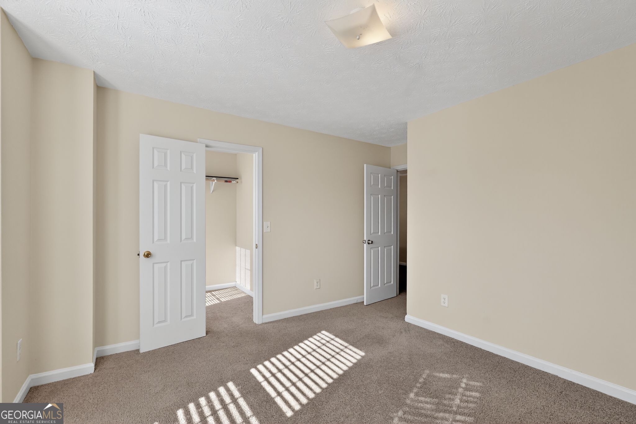 3812 Walnut Path Lithonia, GA 30038 - Photo 34 of 37 a view of a room with an entryway