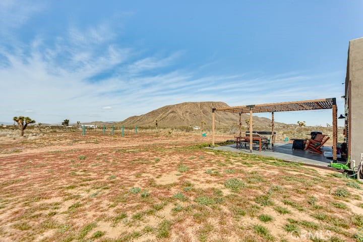 58725 Botkin Road Landers, CA 92285 - Photo 26 of 28 Gallery Image 26