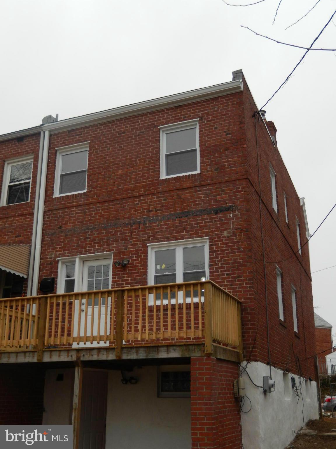 925 Coleridge Road Baltimore, MD 21229 - Photo 29 of 30 a front view of a house with balcony