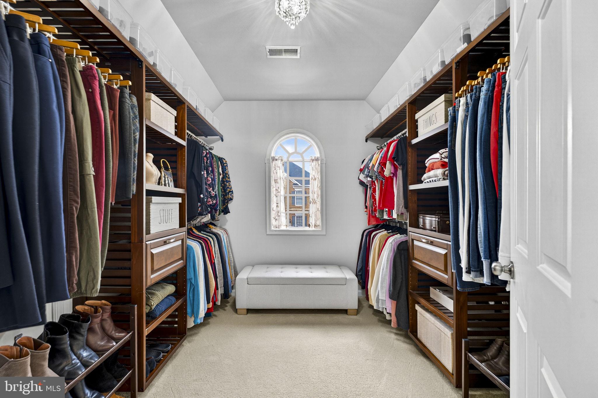 6913 Bitterroot Court Gainesville, VA 20155 - Photo 32 of 56 Closet #1 ... Be still my heart!