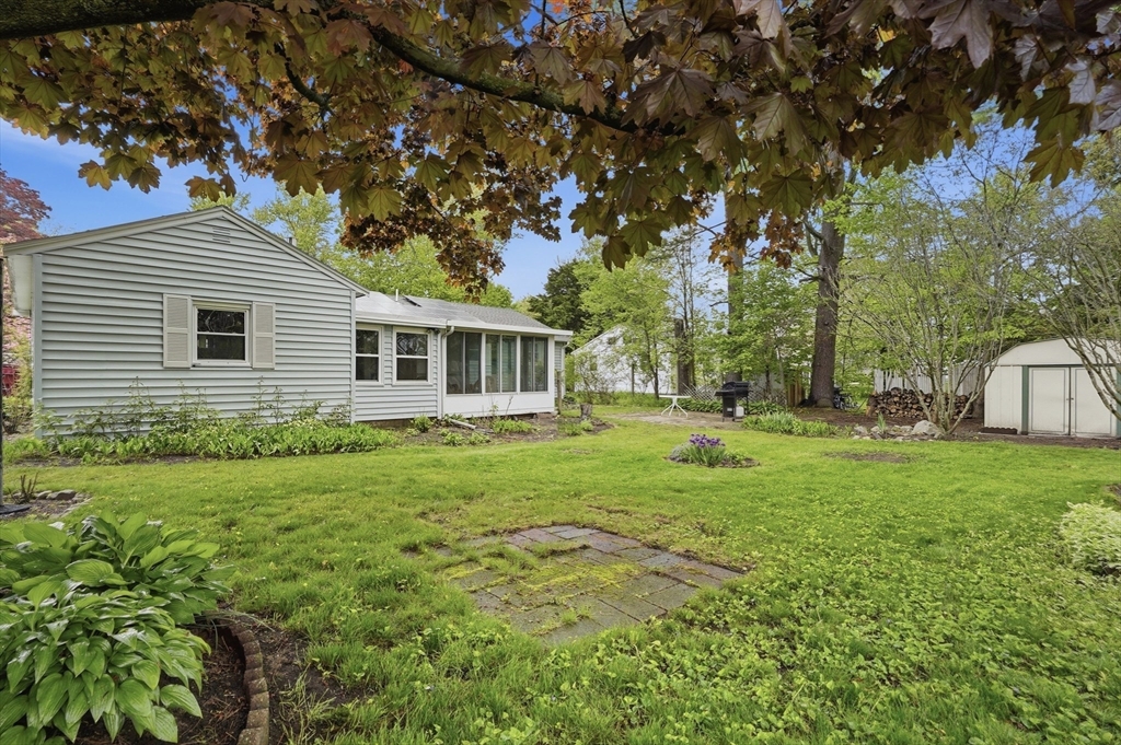 35 Burnham Road Lowell, MA 01852 - Photo 28 of 32